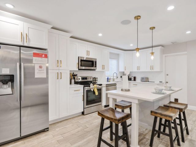 Продажа дома по адресу 513 Curlew Road - фото 6150058