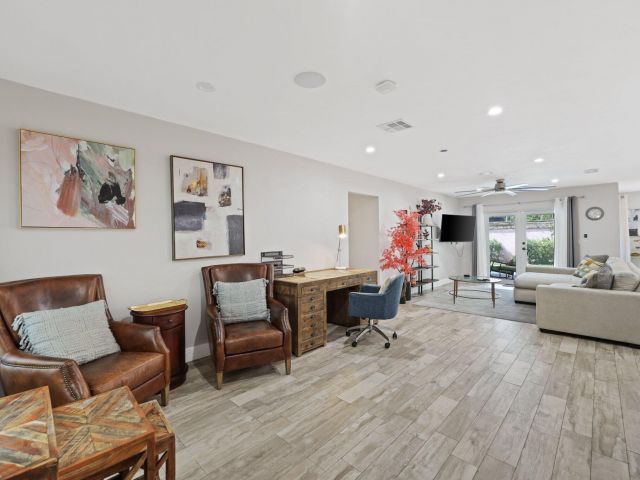 Продажа дома по адресу 513 Curlew Road - фото 6150063