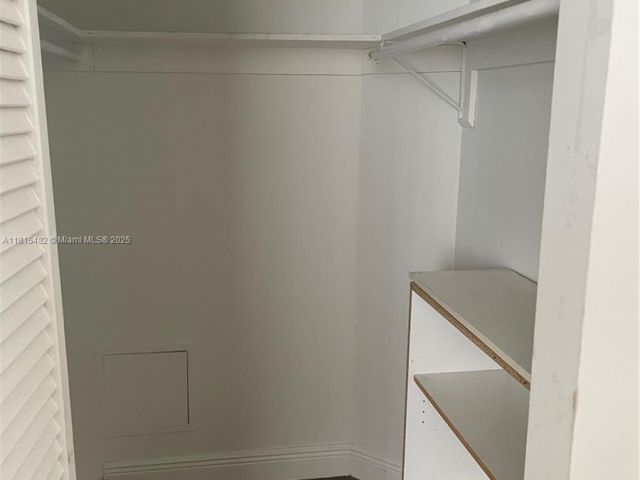 Квартира в аренду номер767 - фото 6113180