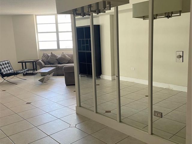 Квартира в аренду номер767 - фото 6113184