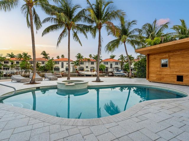 Продажа дома по адресу 1260 Harbor Ct - фото 6110968