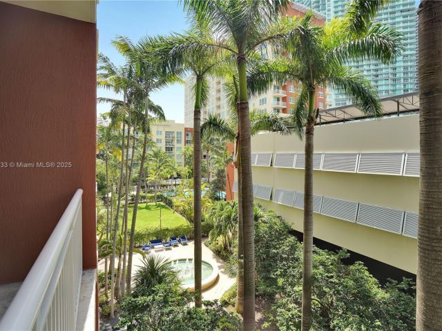 Продажа квартиры #2305 - фото 6147711