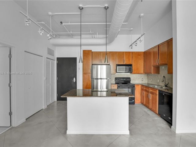 Продажа квартиры #2305 - фото 6147720