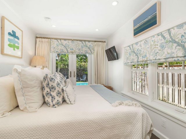 Продажа дома по адресу 216 Lakeland Drive - фото 6120060