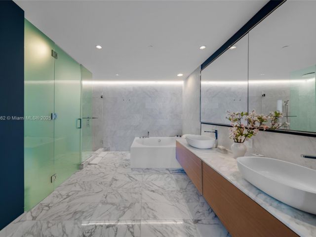 Квартира в аренду номер2506 - фото 6119060