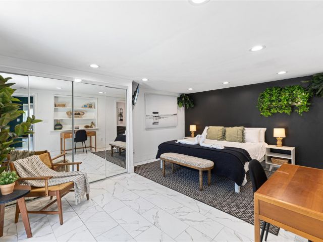 Продажа дома по адресу 14 NE 29th St - фото 6137488