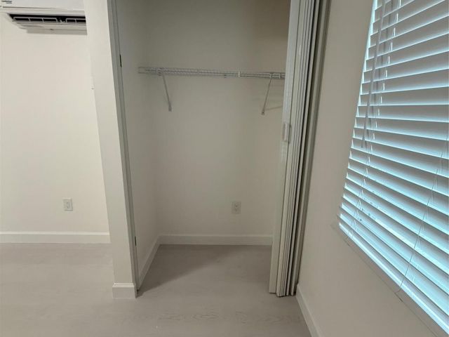 Дом в аренду по адресу 626 37th St - фото 6135665