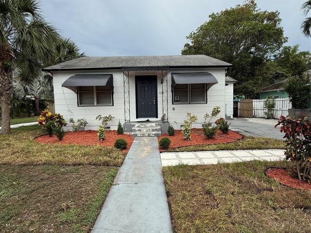 Дом в аренду по адресу 626 37th St - фото 6135677