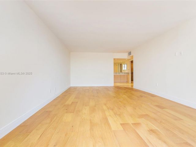 Квартира в аренду номер22A - фото 6120851