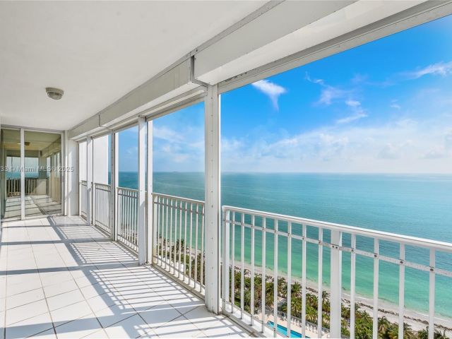 Квартира в аренду номер22A - фото 6120859