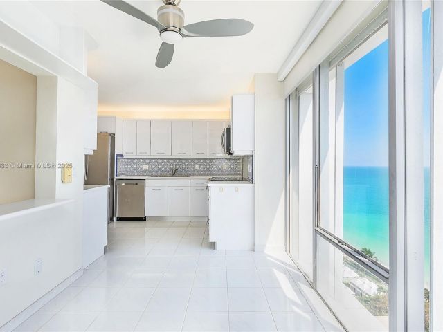 Квартира в аренду номер22A - фото 6120863