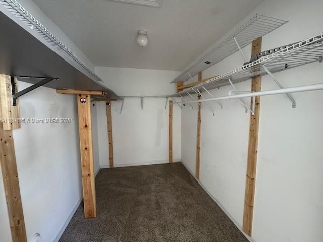 Продажа дома по адресу 1720 NE 35th Ave - фото 6113418