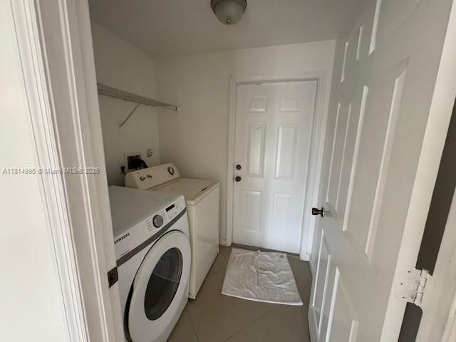 Продажа дома по адресу 1720 NE 35th Ave - фото 6113424