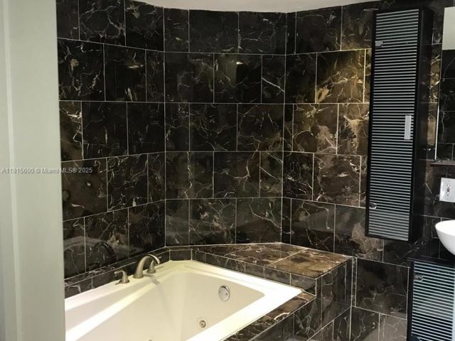 Квартира в аренду номерA-3646 - фото 6121176