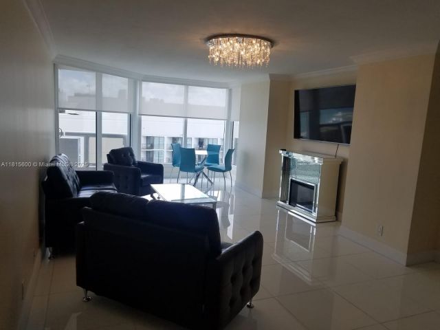 Квартира в аренду номерA-3646 - фото 6121177