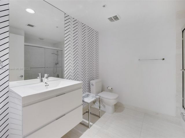 Продажа квартиры #605 - фото 6140268