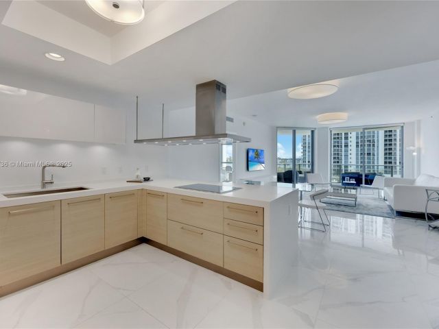 Продажа квартиры #605 - фото 6140270