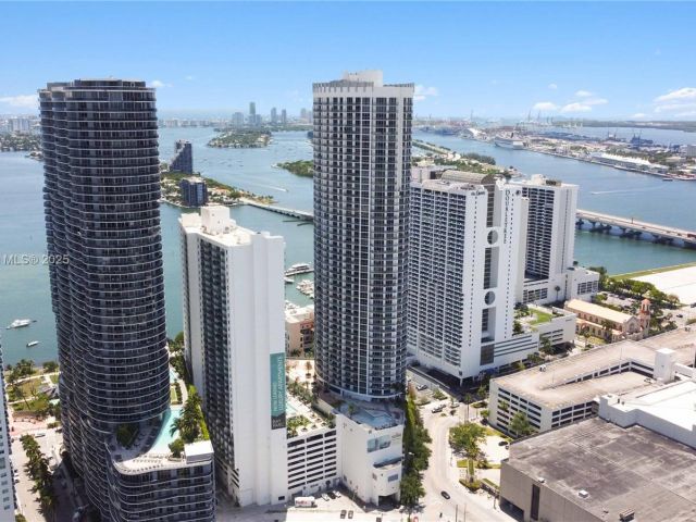 Продажа квартиры #4604 - фото 6124155