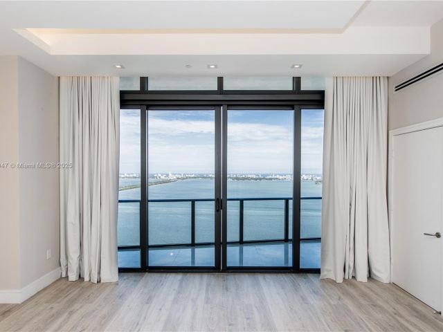 Квартира в аренду номер4203 - фото 6120961