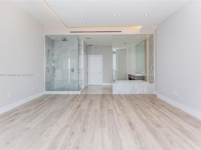 Квартира в аренду номер4203 - фото 6120962