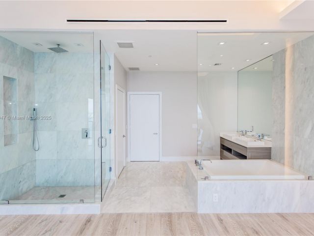 Квартира в аренду номер4203 - фото 6120966