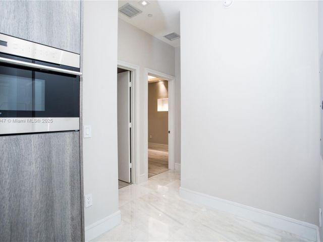 Квартира в аренду номер4203 - фото 6120970