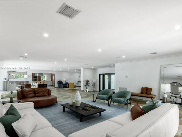 Продажа дома по адресу 435 Marquesa Dr - фото 6119291