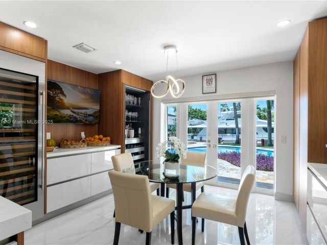 Продажа дома по адресу 435 Marquesa Dr - фото 6119294