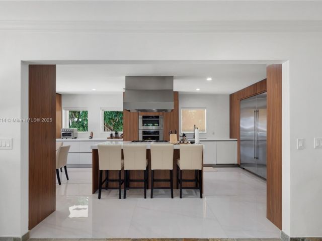 Продажа дома по адресу 435 Marquesa Dr - фото 6119299