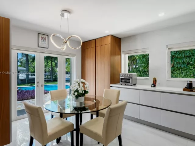 Продажа дома по адресу 435 Marquesa Dr - фото 6119295