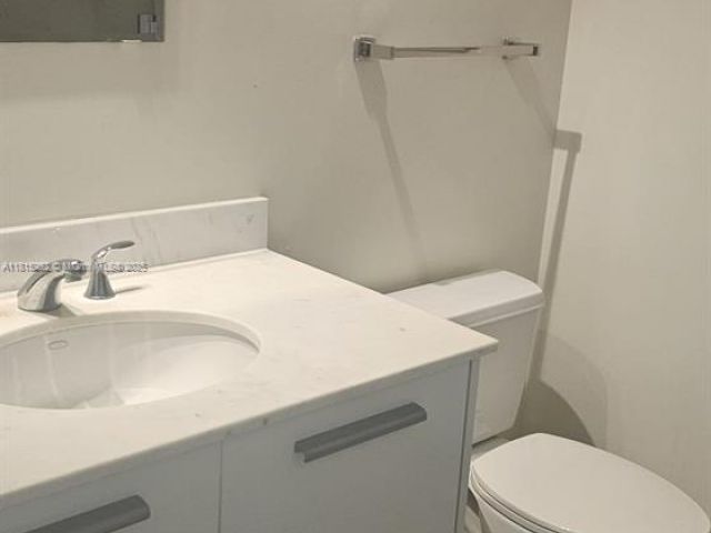 Квартира в аренду номер3417 - фото 6120132