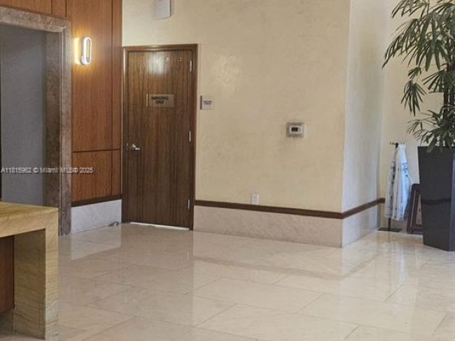 Квартира в аренду номер3417 - фото 6120141