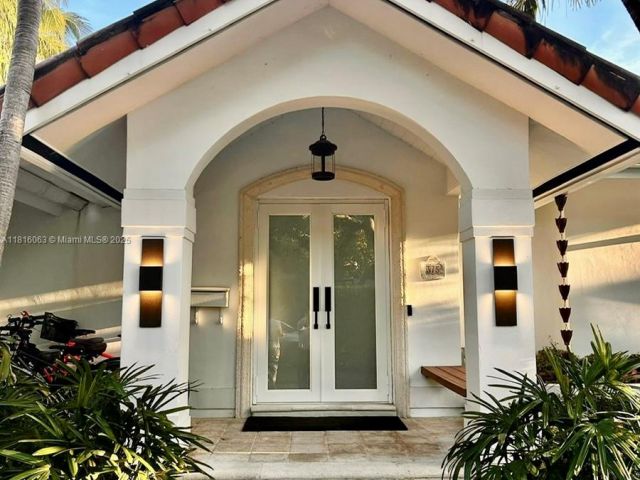 Дом в аренду по адресу 375 Harbor Ct . - фото 6120232