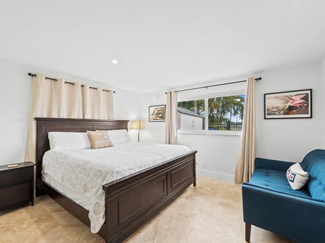 Дом в аренду по адресу 735 Tyler St - фото 6143562