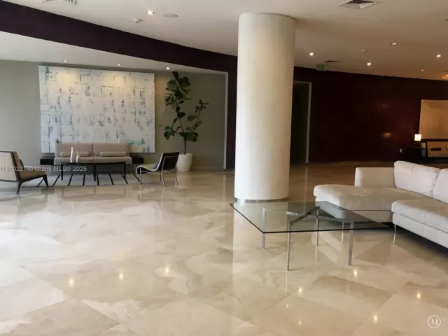 Продажа квартиры #628 - фото 6120028