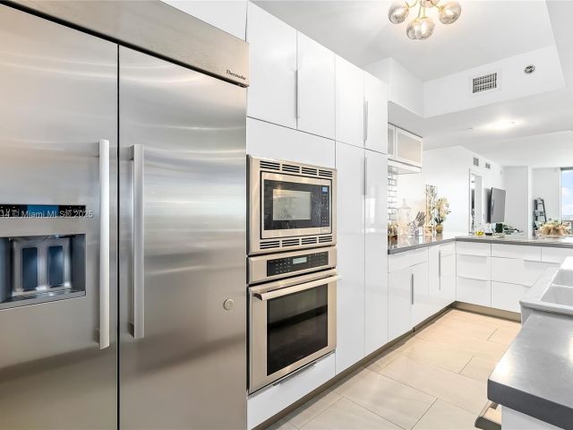 Продажа квартиры #2208 - фото 6121341