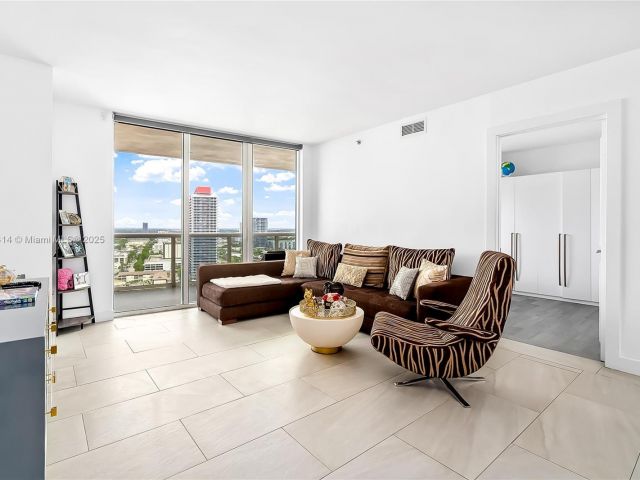 Продажа квартиры #2208 - фото 6121349