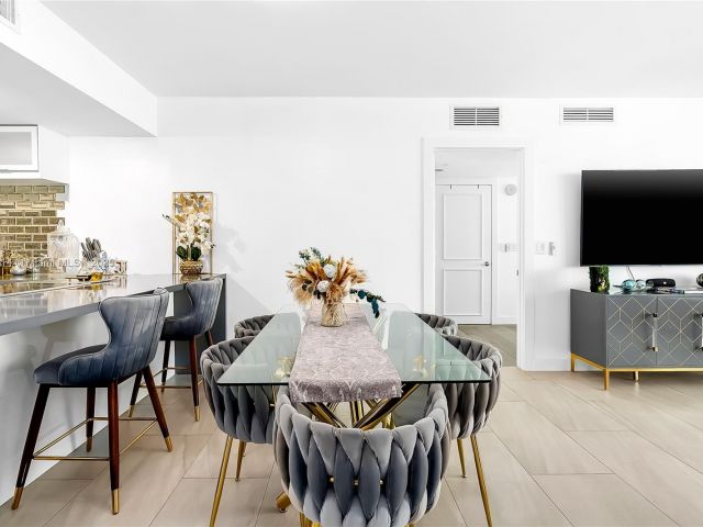 Продажа квартиры #2208 - фото 6121351