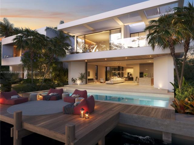 Продажа дома по адресу 7725 NE 8th Ave - фото 6148305