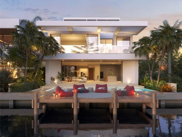 Продажа дома по адресу 7725 NE 8th Ave - фото 6148310