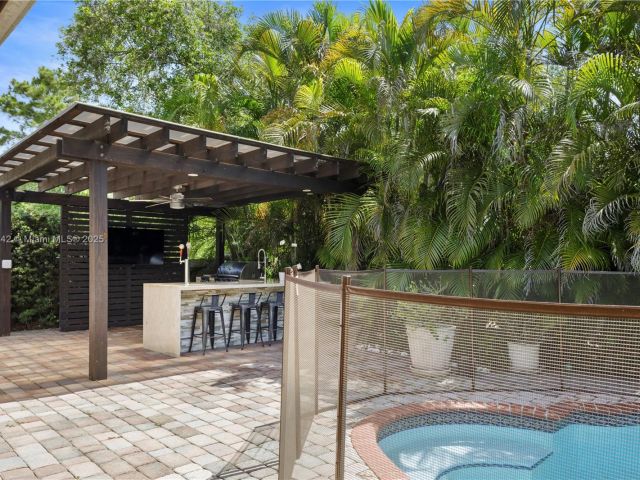 Продажа дома по адресу 9339 SW 98th Pl - фото 6122503