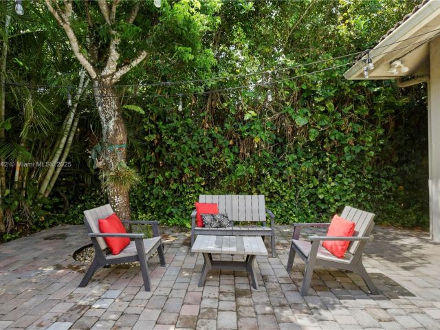 Продажа дома по адресу 9339 SW 98th Pl - фото 6122505