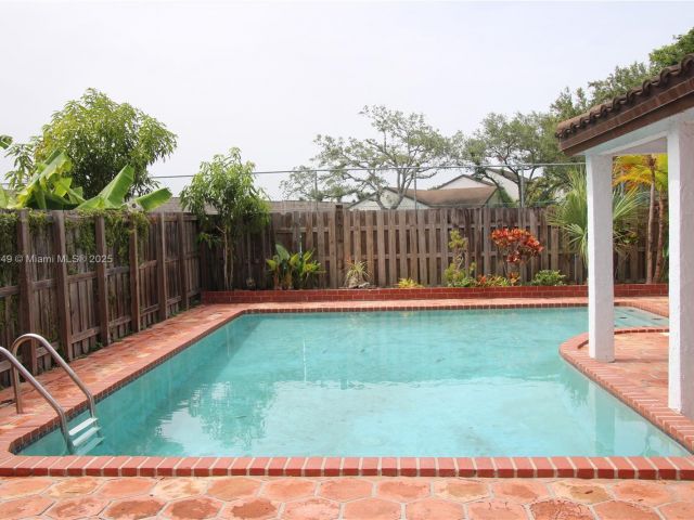 Продажа дома по адресу 11861 SW 92nd Ln - фото 6126387