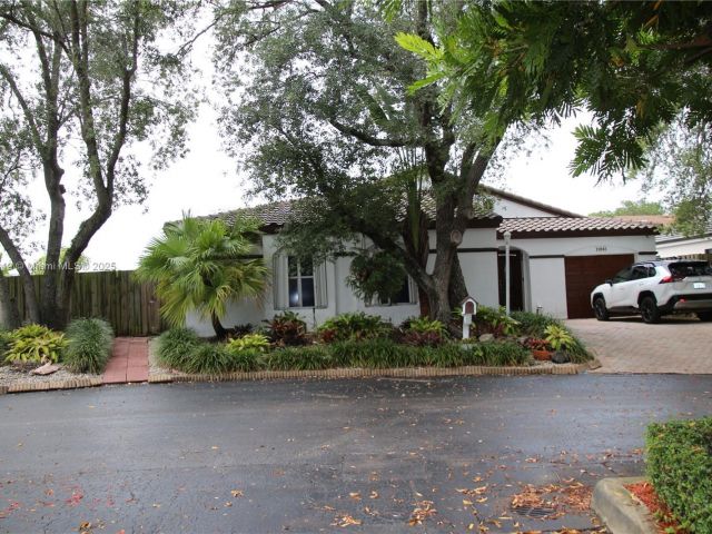 Продажа дома по адресу 11861 SW 92nd Ln - фото 6126403