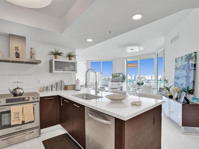 Продажа квартиры #1-1803 - фото 6154819