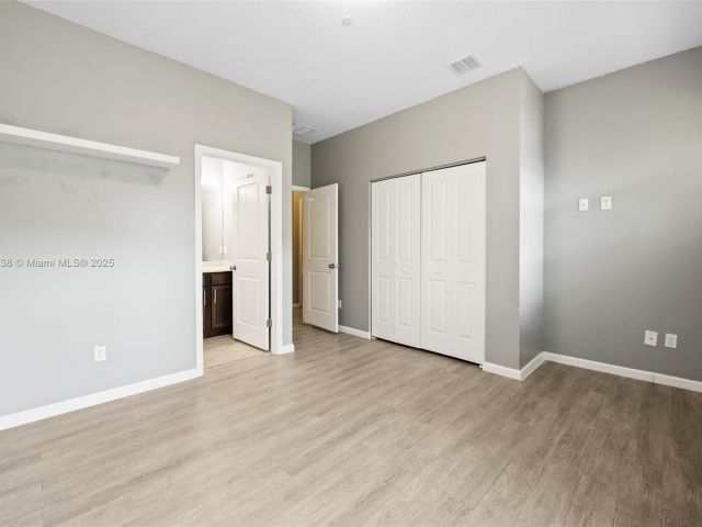 Продажа дома по адресу 4164 Cascada Cir - фото 6122890