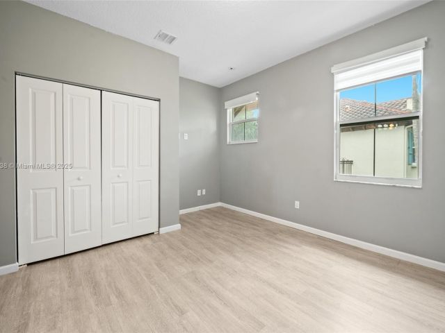 Продажа дома по адресу 4164 Cascada Cir - фото 6122891