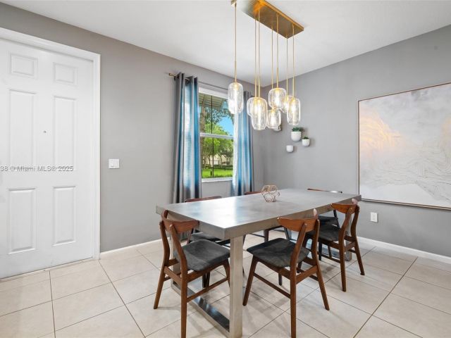 Продажа дома по адресу 4164 Cascada Cir - фото 6122902