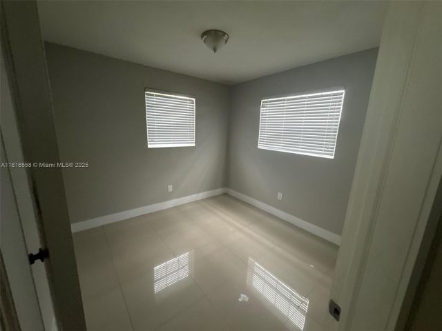 Продажа дома по адресу 2560 NW 206th St - фото 6123882