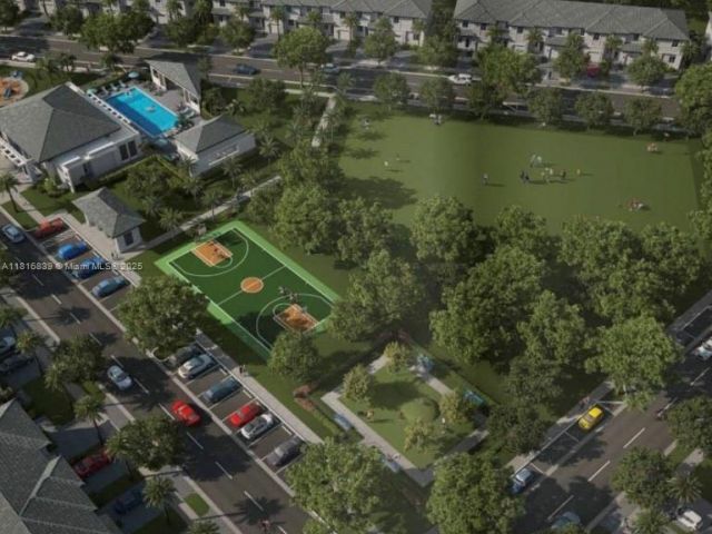 Дом в аренду по адресу 724 SE 13th St Cir . - фото 6124646